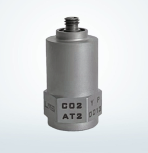 The front view of the C02AT2 high temperature accelerometer sensor